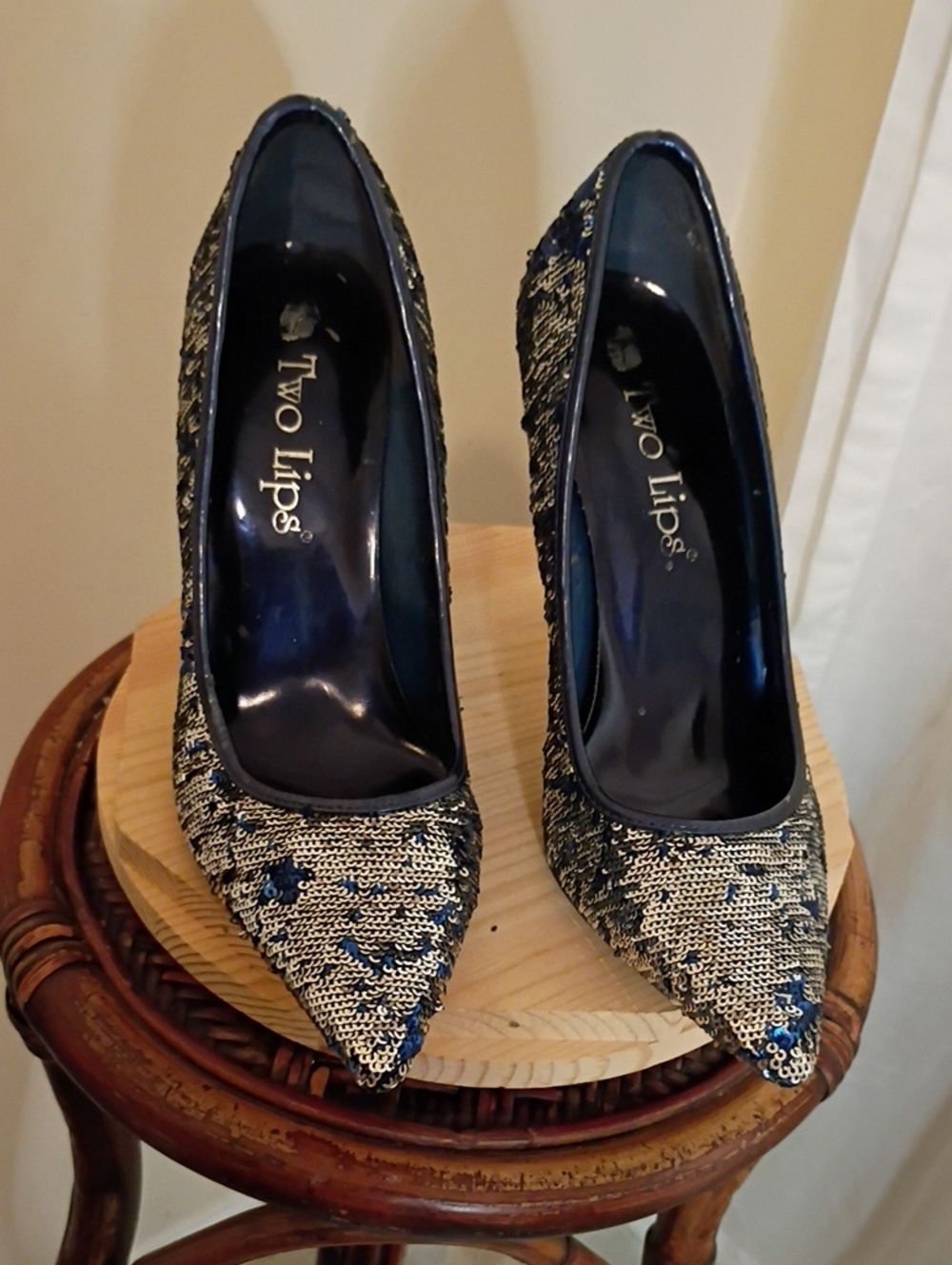 Two Lips Navy and Silver Sequin Pointed Toe Pumps with Blue Accents Size 8.5